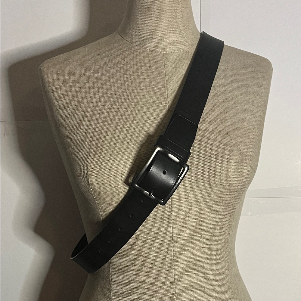 😄Carhartt black leather belt 34-40